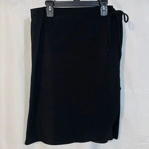 Fashion bug black skirt